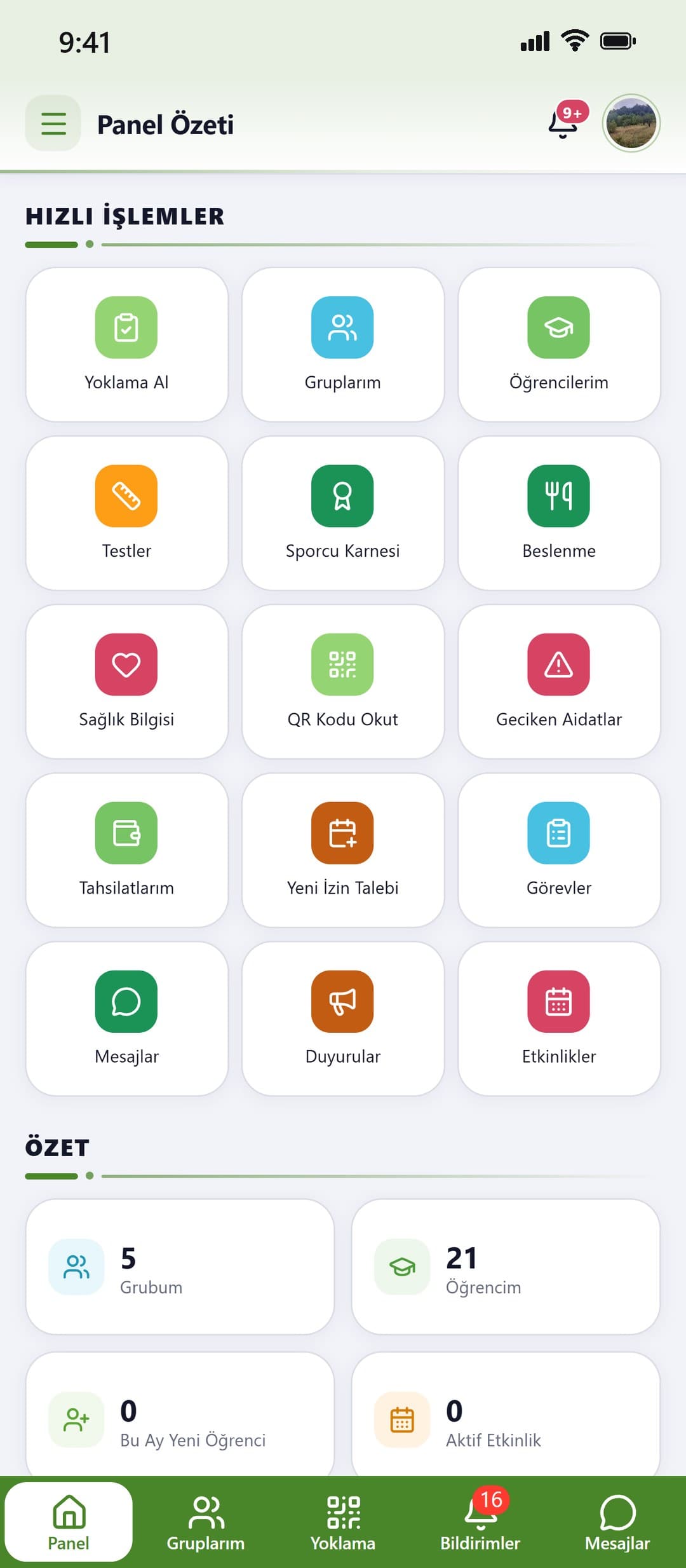 Antrenör mobil uygulaması